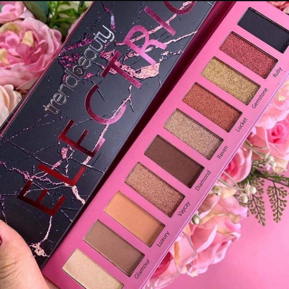Eyeshadow palette